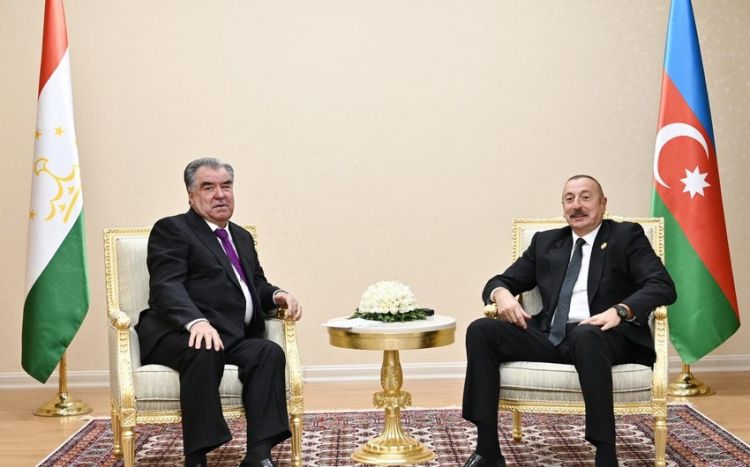 Emoməli Rəhmon Azərbaycan liderinə təbrik məktubu göndərib