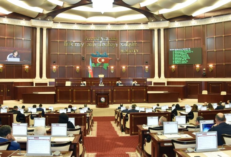 Diplomatik xidmət əməkdaşlarının əməkhaqlarının artırılması nəzərdə tutulur