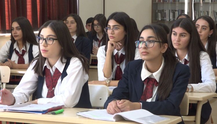Azərbaycan Respublikası Gənclər Fondu Naxçıvanda 55 tələbənin təhsil xərclərini qarşılayacaq<font color=red> - FOTOLAR</font>
