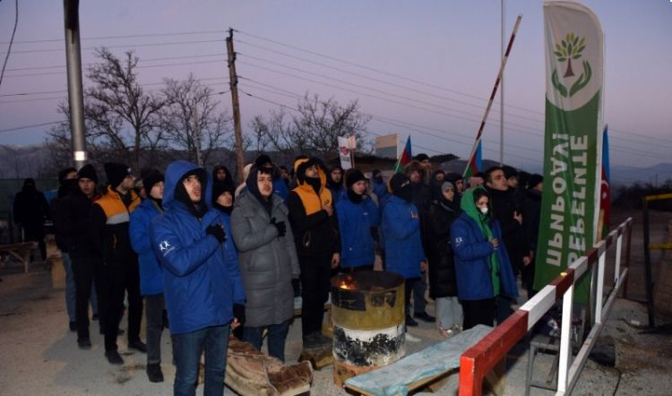 Xankəndi-Laçın yolunda etiraz aksiyası on doqquz gündür davam edir