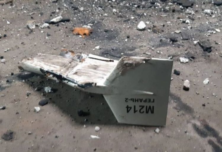 Kiyev İran istehsalı kamikadze dronların hücumuna məruz qalıb, dağıntılar var