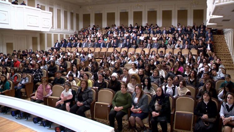 Xalq artisti Nəriman Məmmədova həsr olunmuş konsert proqramı təqdim edilib<font color=red> - VİDEO</font>