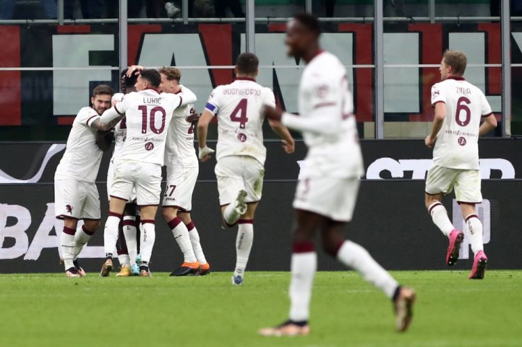 “Milan” İtaliya Kuboku ilə erkən vidalaşıb