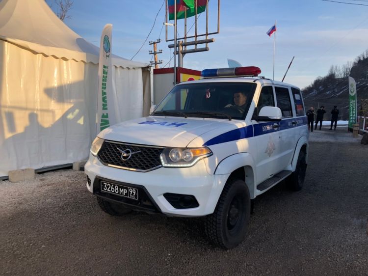 Sülhməramlıların iki avtomobilinin aksiya ərazisindən keçidinə şərait yaradılıb