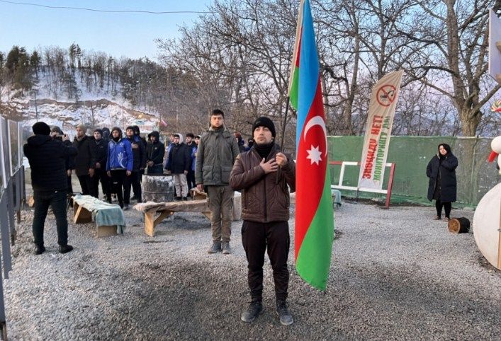 38-ci gün: Təbii sərvətlərimizin qanunsuz istismarına qarşı keçirilən dinc aksiya davam edir