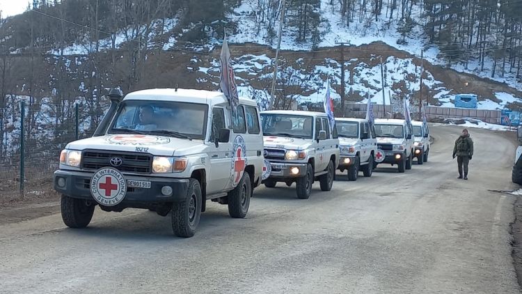 Aksiya ərazisindən keçərək Laçına gedən BQXK-ya məxsus avtomobillər geri qayıdıb