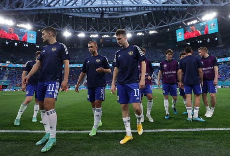 Rusiya Futbol Birliyinin nümayəndələri UEFA rəsmiləri ilə görüşəcəklər