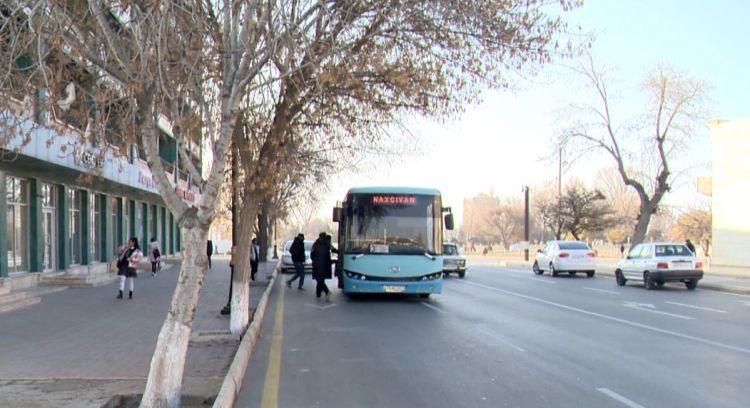 <strong>Marşrutlarda qanunsuz qiymət artıranlar var<font color='red'> - NTV-nin ARAŞDIRMASI</font><font color=red> - VİDEO</font></strong>