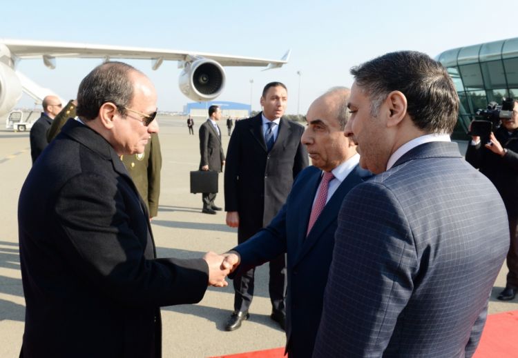  Misir Prezidenti Əbdülfəttah Əs-Sisi Azərbaycana səfərə gəlib<font color=red> - FOTOLAR</font>