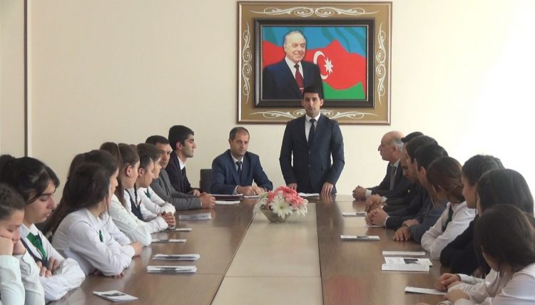 Sədərəkdə “Erkən nikah ailə institutunun məhvidir” mövzusunda tədbir keçirilib<font color=red> - FOTOLAR</font>