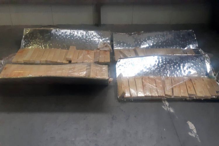Ötən il Naxçıvan MR ilə İran arasındakı sərhəddə bir tona yaxın narkotik vasitə tutulub