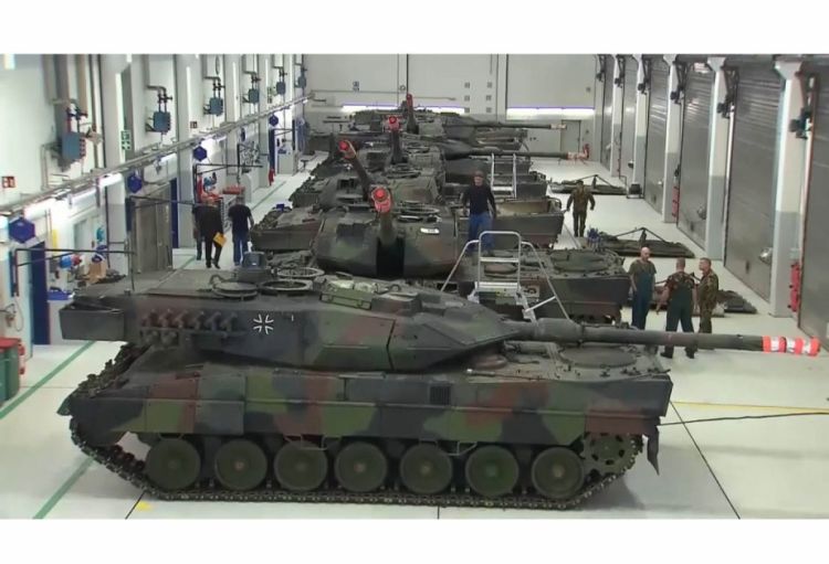 Ukrayna: "Tank koalisiyasına 12 dövlət qoşulub"