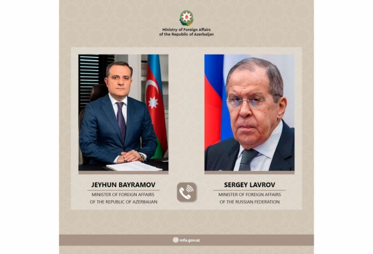 Rusiya XİN-in başçısı azərbaycanlı həmkarına İrandakı səfirliyə hücumla bağlı başsağlığı verib