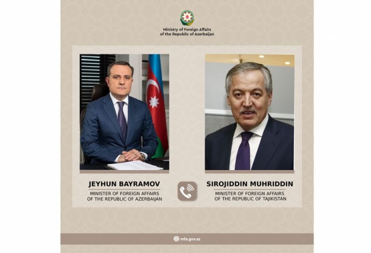 Azərbaycan və Tacikistan xarici işlər nazirləri arasında telefon danışığı olub