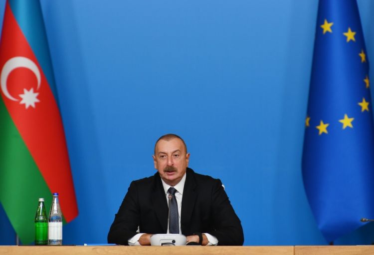 Prezident: Biz qaz təchizatının artırılması ilə bağlı əlavə imkanların yaradılması haqqında düşünürük