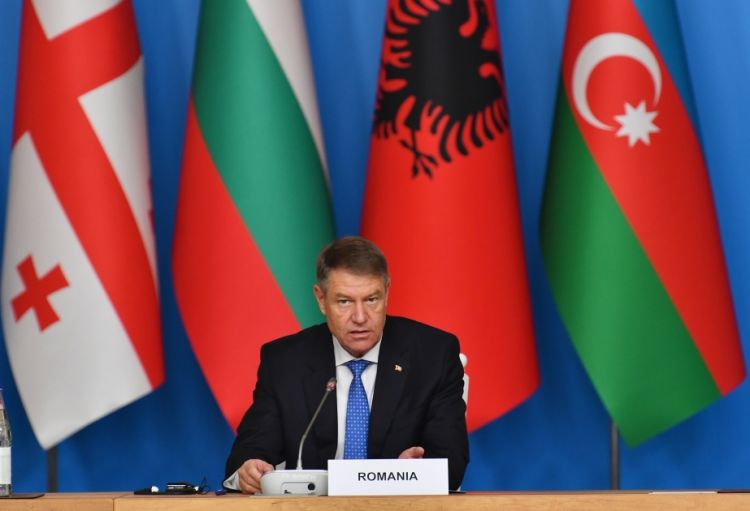 Rumıniya Prezidenti: Azərbaycan Avropanın enerji təhlükəsizliyinin gücləndirilməsinə töhfə verir