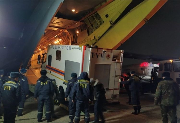 Özbəkistan Türkiyəyə 100 nəfərdən ibarət xilasetmə qrupu göndərib