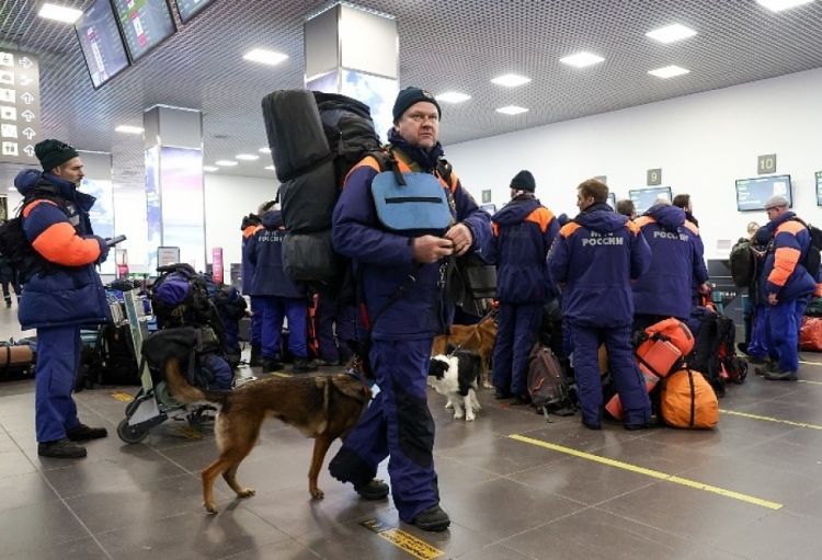 Rusiya xilasediciləri Türkiyə və Suriyaya yola düşüblər