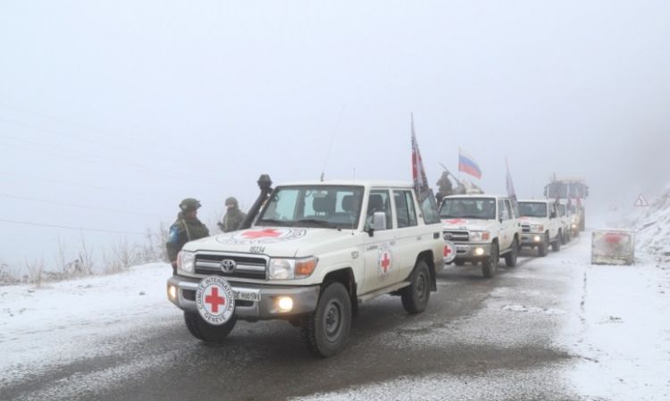 BQXK-nın avtomobilləri Laçın istiqamətinə maneəsiz keçib