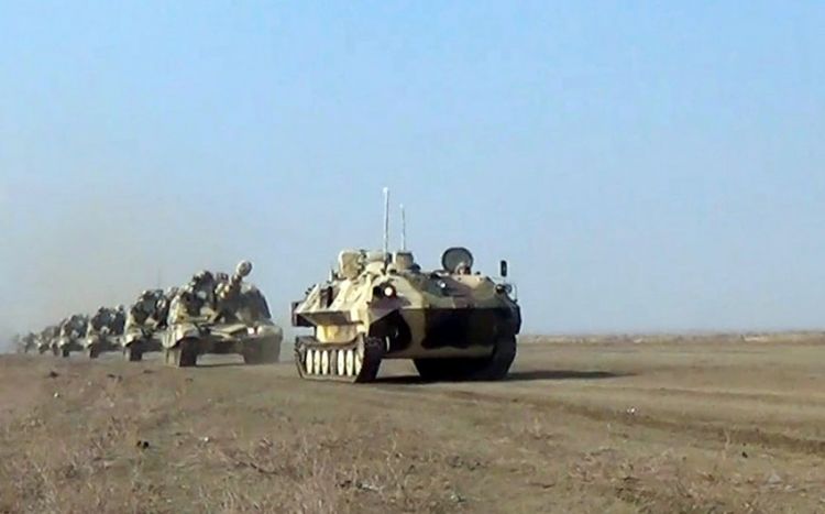 Azərbaycan Ordusunun bölmələrinə həyəcan siqnalı verilib, döyüş qabiliyyəti yoxlanılıb<font color=red> - VİDEO</font>