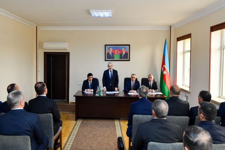 <strong>Naxçıvan Dövlət Vergi Xidmətinə rəis təyin olunub<font color=red> - FOTOLAR</font></strong>