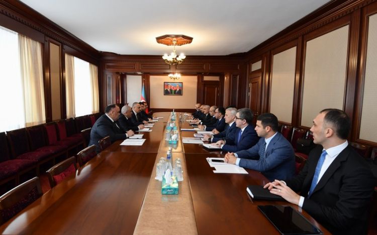 <strong>Naxçıvanda sahibkarlara dəstək məsələləri müzakirə edilib<font color='red'> - YENİLƏNİB</font><font color=red> - FOTOLAR</font></strong>