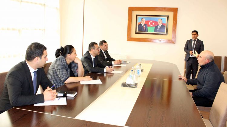 Xidmət rəisi və icra başçısı Sədərəkdə vətəndaşları qəbul edib<font color=red> - FOTOLAR</font>