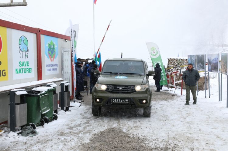 Sülhməramlıların daha üç avtomobilinin aksiya ərazisindən keçidinə şərait yaradılıb