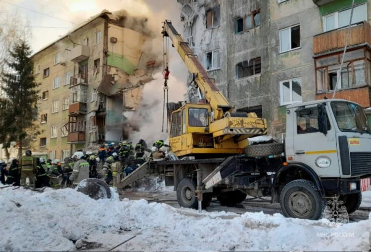 Novosibirskdə partlayış nəticəsində ölənlərin sayı 14 nəfərə çatıb