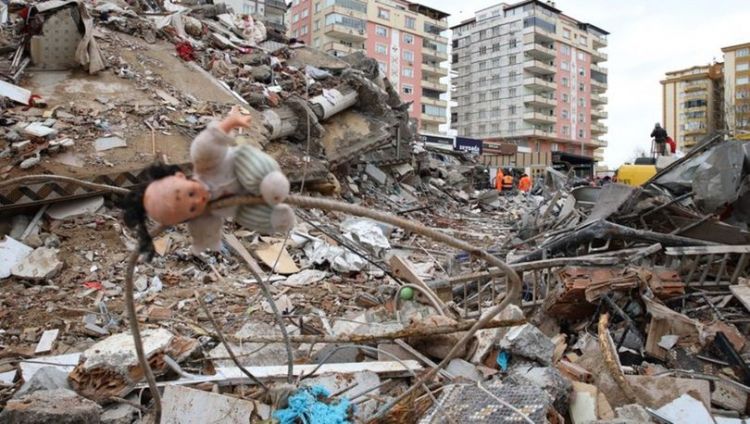 Dərdlərin yuxusu yox...