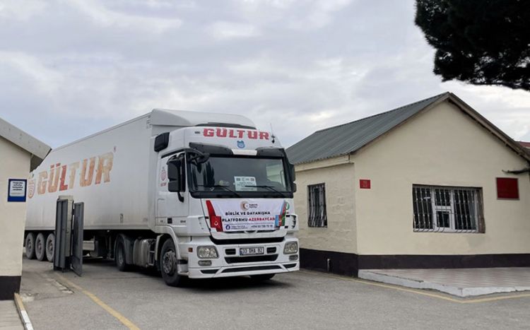 Azərbaycan Müdafiə Nazirliyi Türkiyəyə növbəti yardım göndərib<font color=red> - FOTOLAR</font>