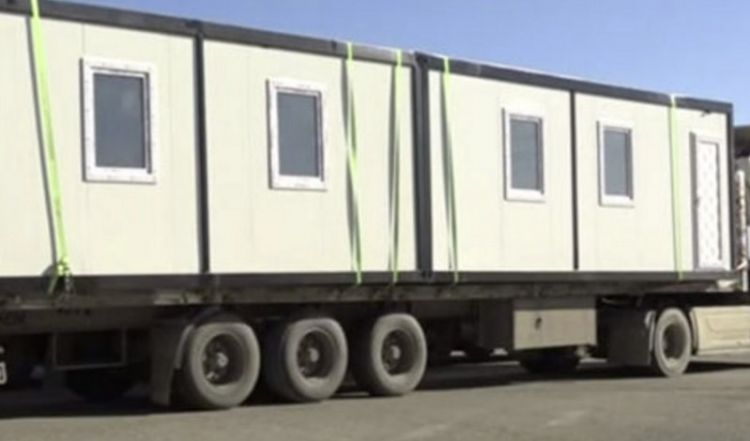 Bu gün Azərbaycandan Türkiyəyə 20 ədəd modul tipli müasir evlər göndərilib