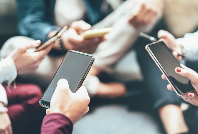 Bu gündən xaricdən gətirilən və gömrük orqanlarında bəyan edilməyən mobil telefonlar qeydiyyata alınmayacaq