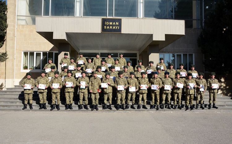 Təlim və Tədris Mərkəzində buraxılış mərasimləri keçirilib<font color=red> - FOTOLAR</font>