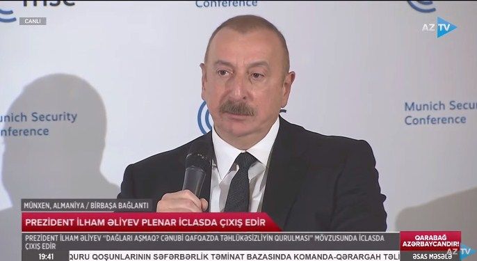 <strong>Prezident İlham Əliyev Münxendə "Dağları aşmaq? Cənubi Qafqazda təhlükəsizliyin qurulması" mövzusunda plenar iclasda iştirak edir<font color='red'> - CANLI</font><font color=red> - VİDEO</font></strong>