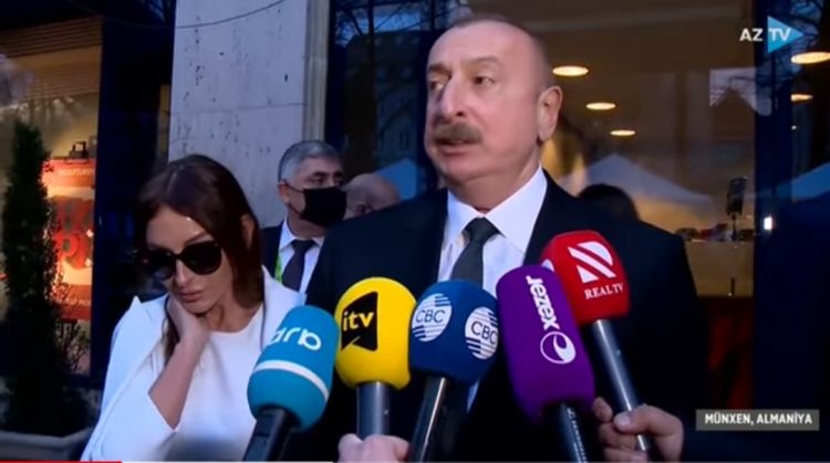 Prezident İlham Əliyev Münxendə Azərbaycan televiziya kanallarına müsahibə verib<font color='red'> - YENİLƏNİB</font><font color=red> - VİDEO</font>