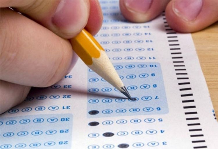 Ali məktəblərin magistraturalarına qəbul imtahanı keçirilib