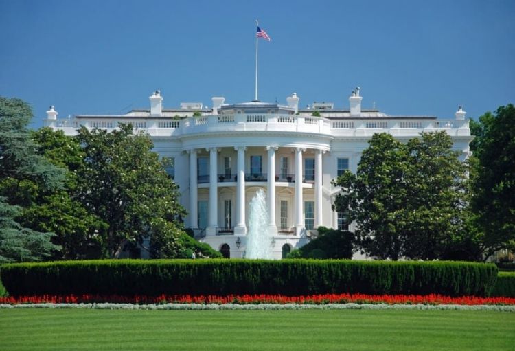 “Bloomberg”: Ağ ev Rusiya əleyhinə yeni sanksiyalar paketi hazırlayır