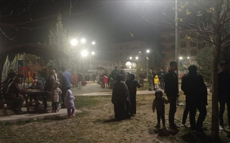 Türkiyədə yenidən güclü zəlzələ olub, bir nəfər ölüb, səkkiz nəfər yaralanıb<font color='red'> - YENİLƏNİB</font>