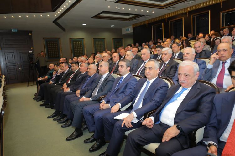 <strong>Naxçıvanda “Heydər Əliyev və vətəndaş cəmiyyəti quruculuğu” mövzusunda konfrans keçirilib<font color='red'> - YENİLƏNİB</font><font color=red> - VİDEO</font></strong>