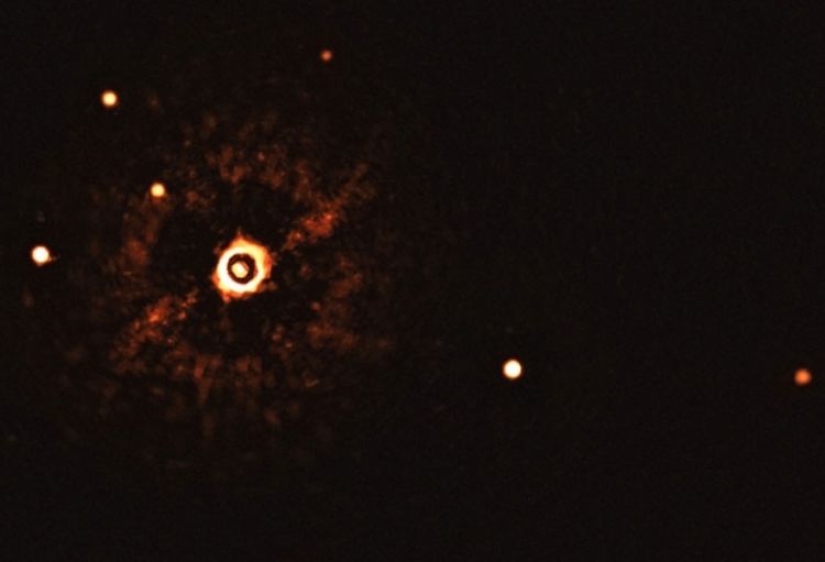 Rəsədxana: 87 işıq ili uzaqlıqda nəhəng ekzoplanet aşkarlanıb