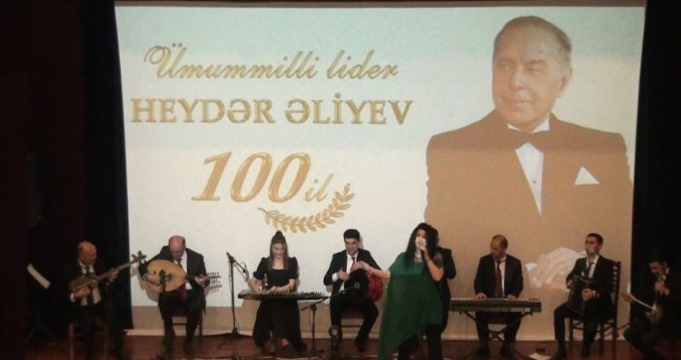 Babəkdə “Heydər Əliyev İli”nə həsr olunan konsert proqramı olub<font color=red> - FOTOLAR</font>