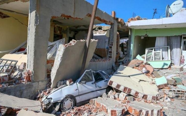 Türkiyəli nazir: "Hatayda xilasetmə işləri daha uzun çəkə bilər"