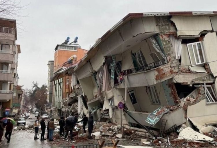 Türkiyədə zəlzələ ilə bağlı 600-dən çox şəxs saxlanılıb