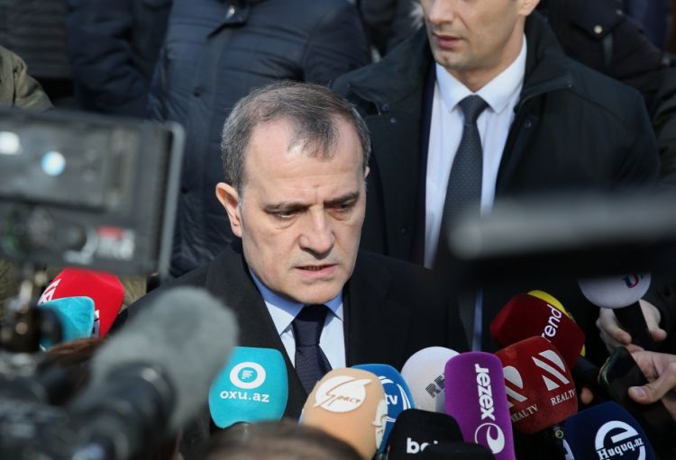 Nazir: Rusiya sülhməramlı kontingenti ilə mütəmadi əlaqə saxlayırıq