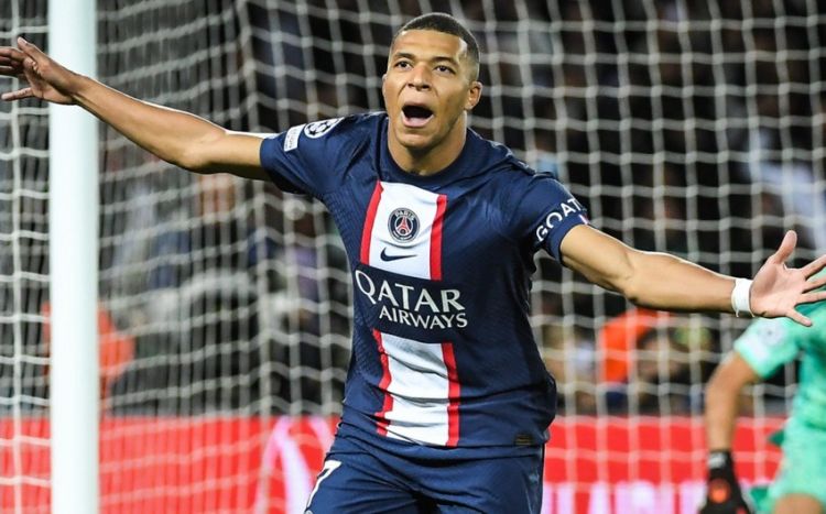 Kilian Mbappe PSJ tarixinin ən məhsuldar futbolçusu rekordunu təkrarlayıb