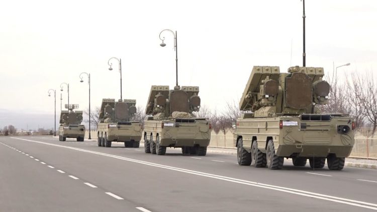 Əlahiddə Ümumqoşun Orduda komanda-qərargah təlimi keçirilib<font color=red> - VİDEO</font>