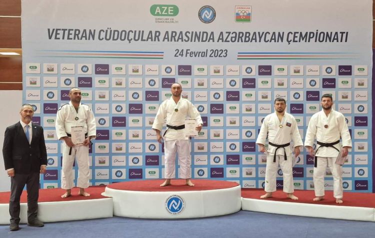 Naxçıvanın veteran idmançısı ölkə çempionu olub