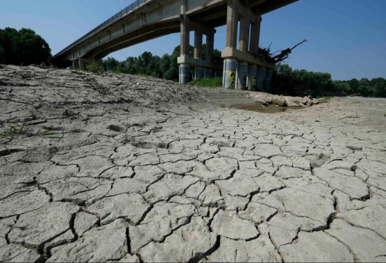İtaliyada quraqlıq böhranı ilə mübarizə məqsədilə yol xəritəsi hazırlanıb