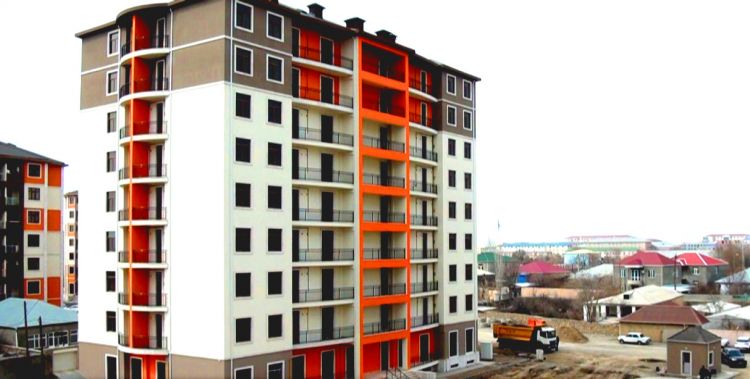 Naxçıvan şəhərinin küçə və yollarında yenidənqurma, təmir-bərpa işləri aparılır <font color=red> - VİDEO</font>